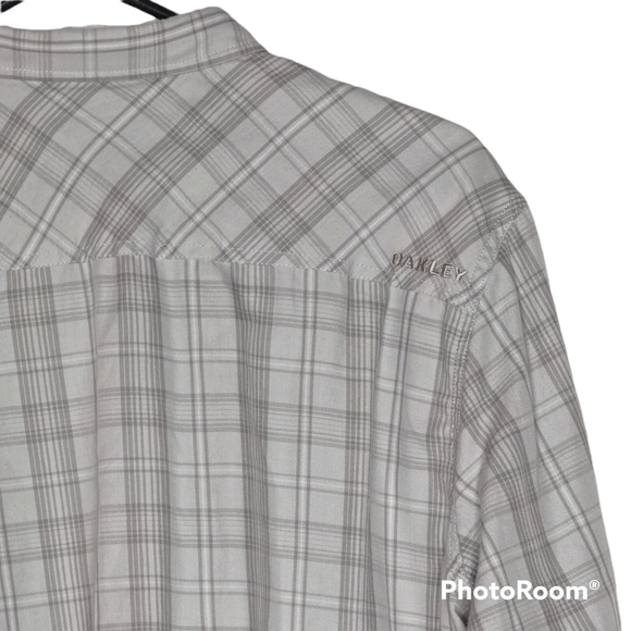 Oakley Shirt Mens Sz L Gray Button Up Long Sleeve Chest Pocket Dress Shirt - Picture 9 of 11